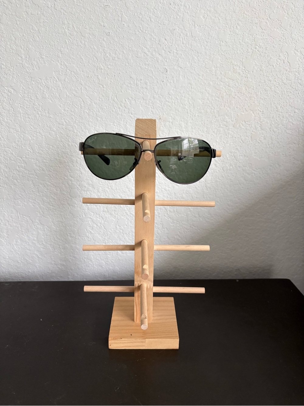 Ray-Ban Aviator Sunglasses - Black Frame with Green Lenses